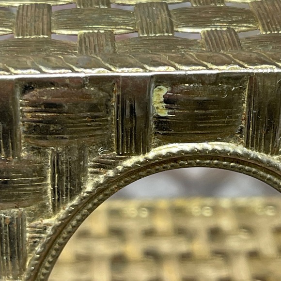 Vintage Brass Tone Woven Metal Tissue Box Cover Strawberry Floral - Picture 13 of 15